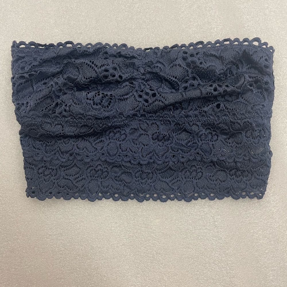 Bundle of Aerie Blue Lace Bralettes Bandeau and High Necklace